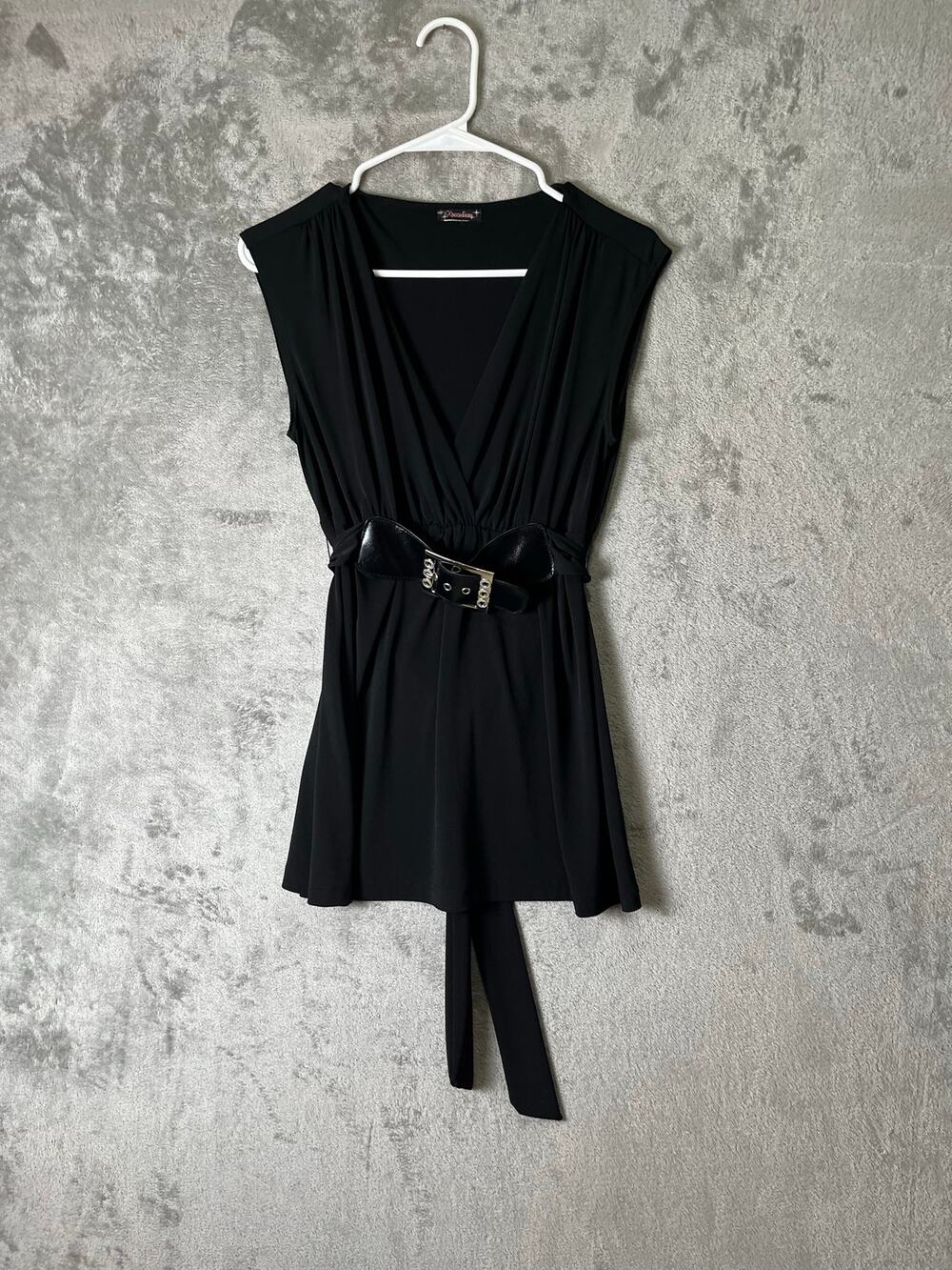 Vintage Y2K Black Sleeveless Wrap Tunic Top Belted VNeck Dark Romantic Evening M